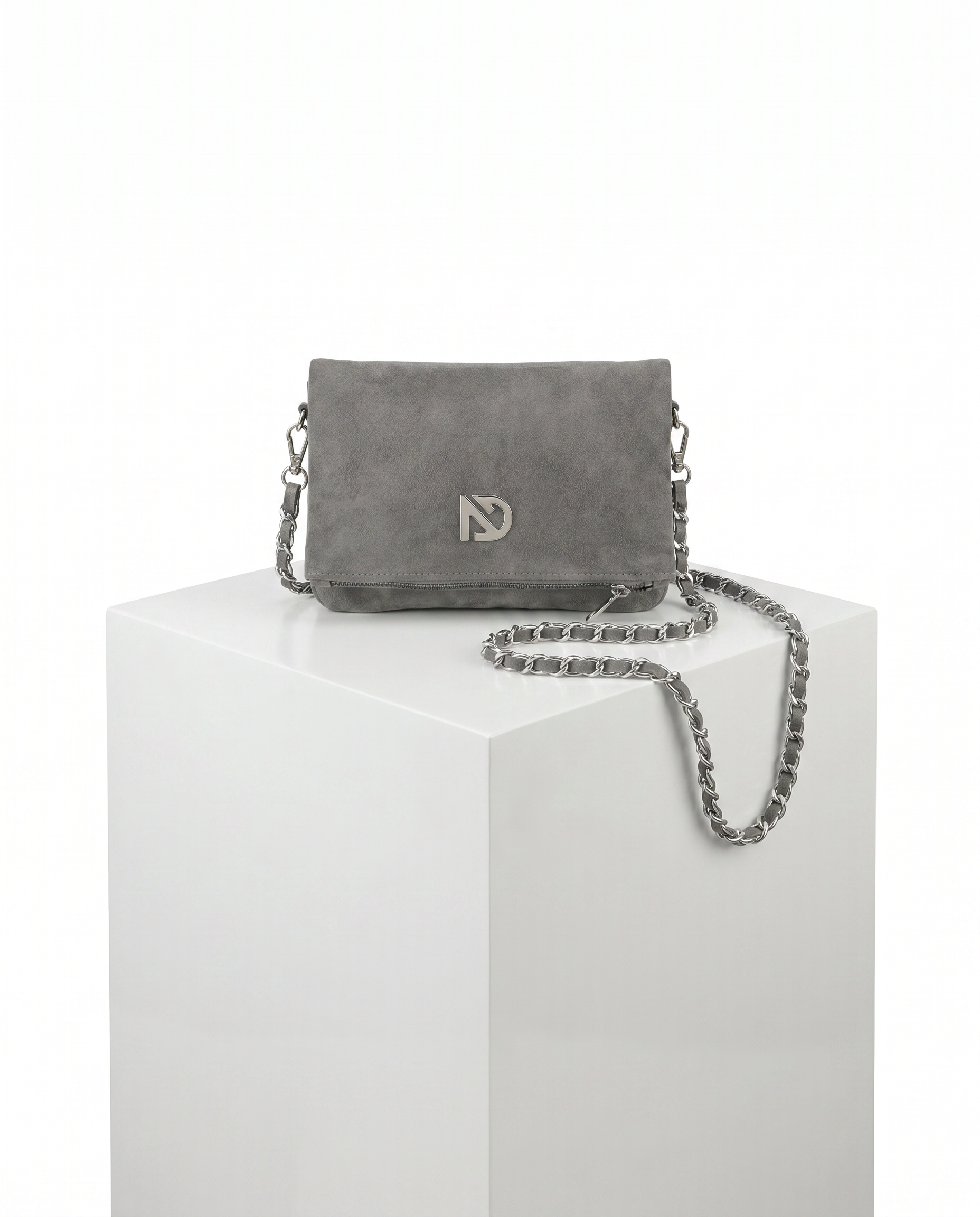 Grey joie